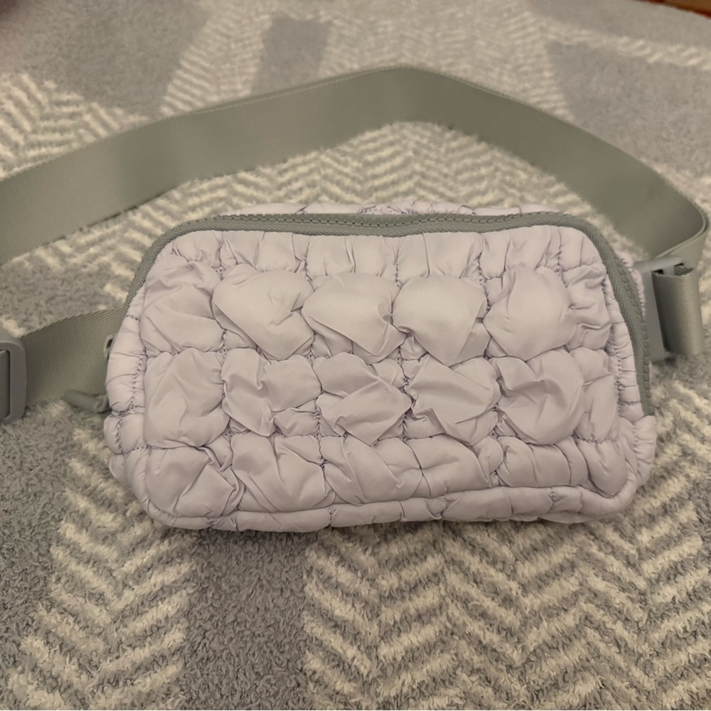 Iris & Rose quilted gray belt bag crossbody NEW